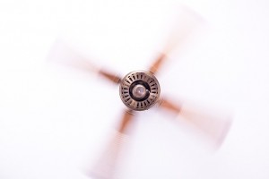 ceiling-fan-571309_640